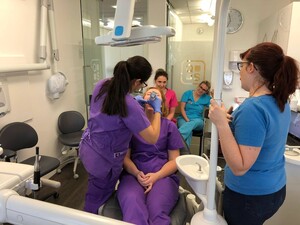 Image of Queen Square Dental Clinic Gallery 2