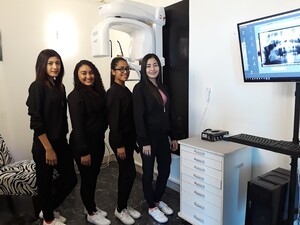 Image of Dental clinic staff